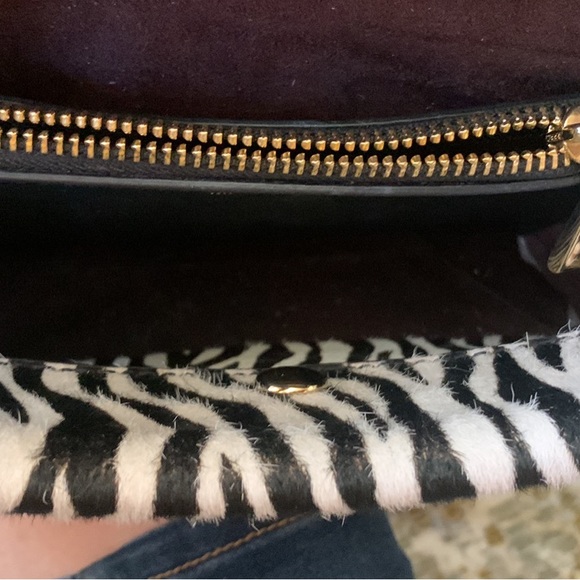 💥💥SOLD💥💥Michael Kors Crossbody - Picture 3 of 3